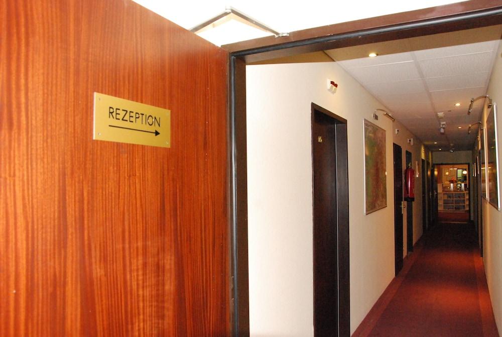 Continental Hotel-Pension Wien Ngoại thất bức ảnh