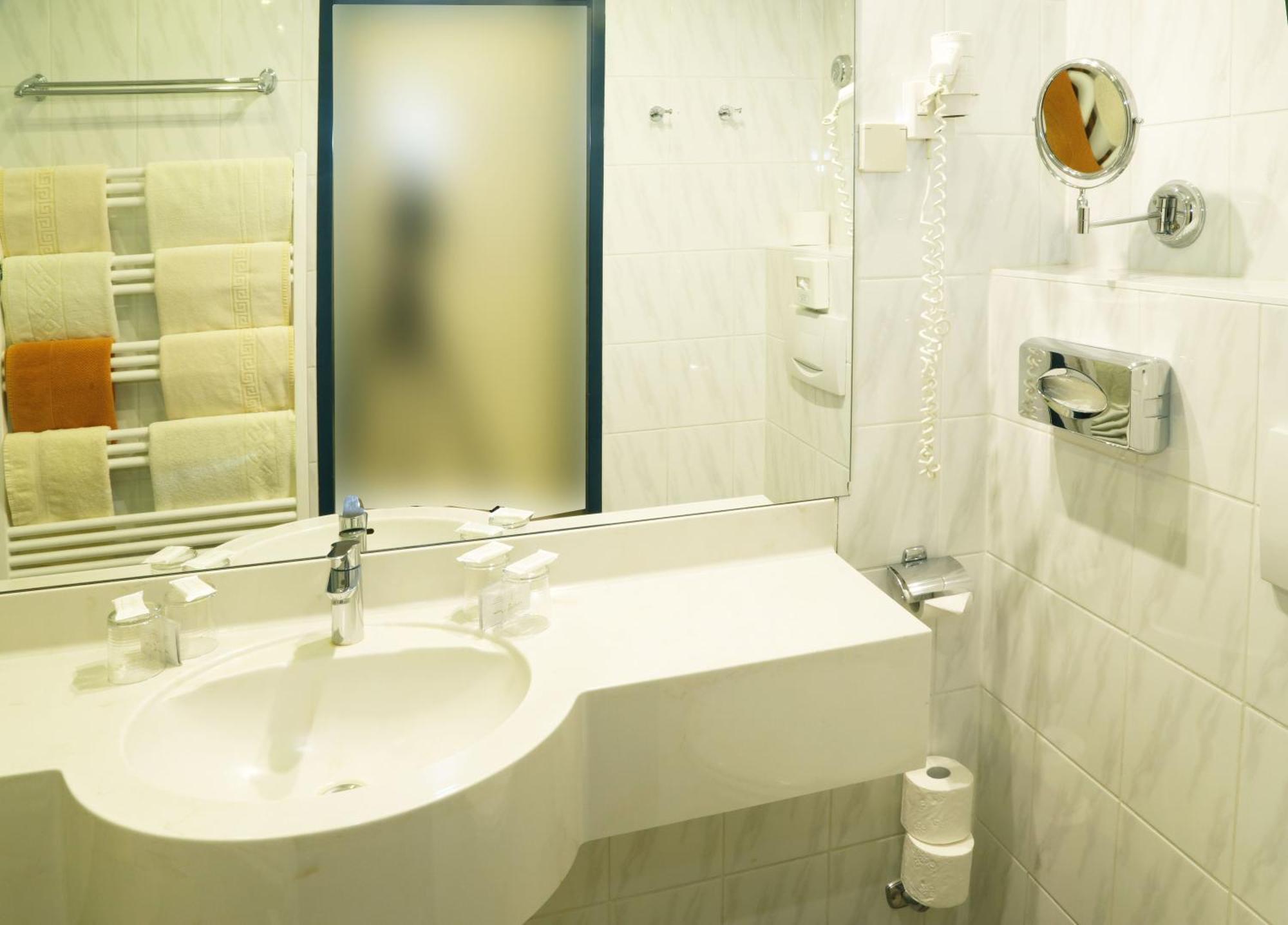 Continental Hotel-Pension Wien Phòng bức ảnh