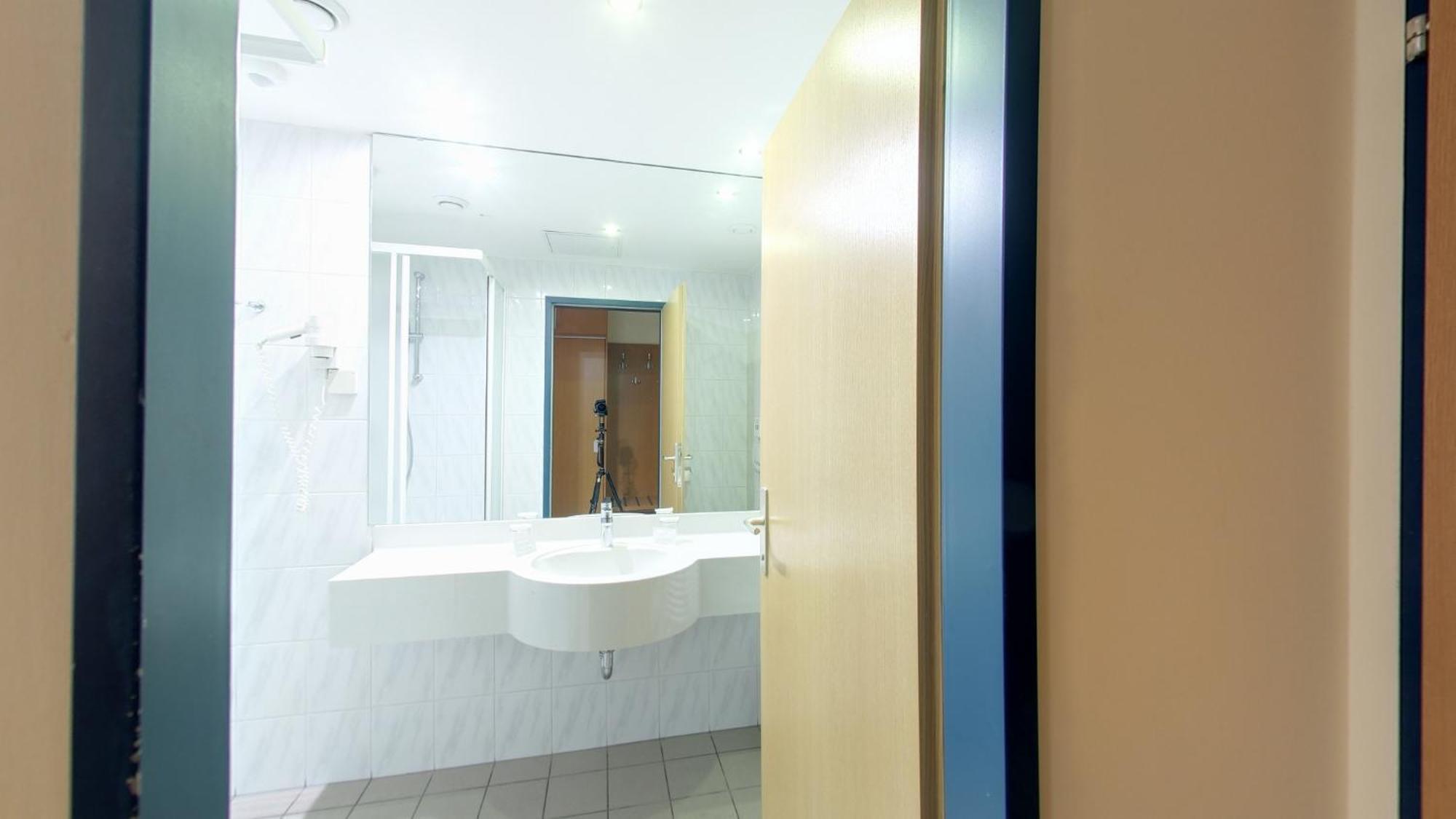 Continental Hotel-Pension Wien Ngoại thất bức ảnh